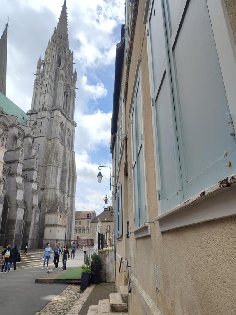Ferienwohnung Le Gite De La Cathedrale Chartres Exterior foto